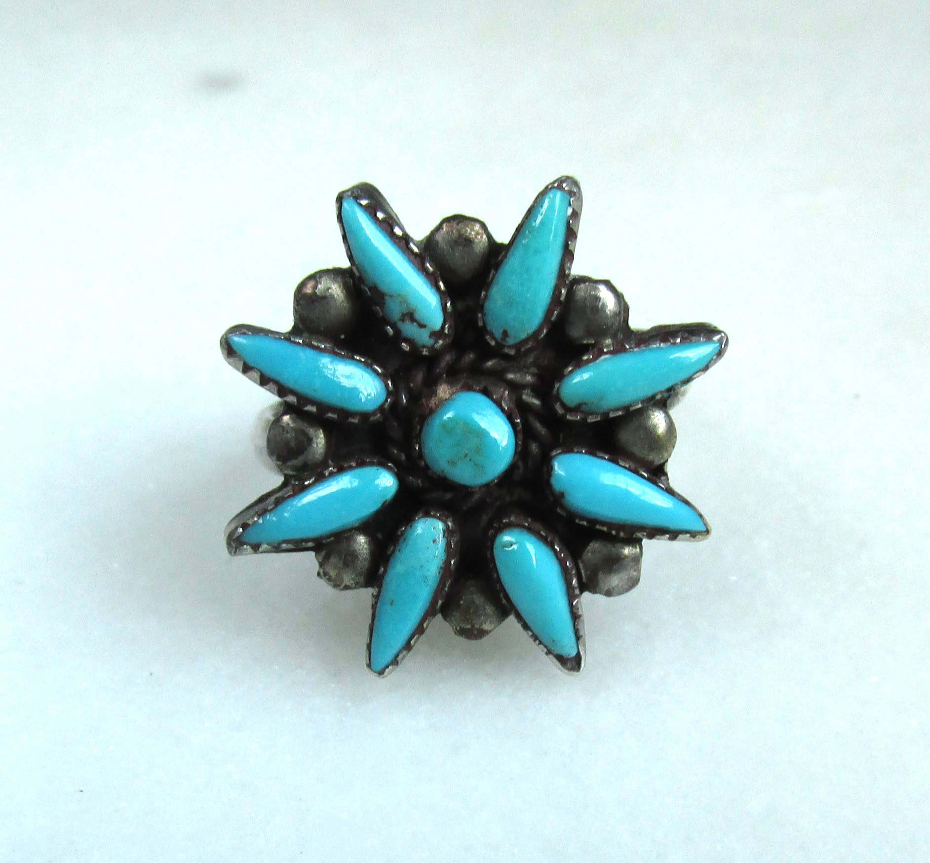 Vintage Zuni Needlepoint Turquoise Sterling Silver Ring ETC10479