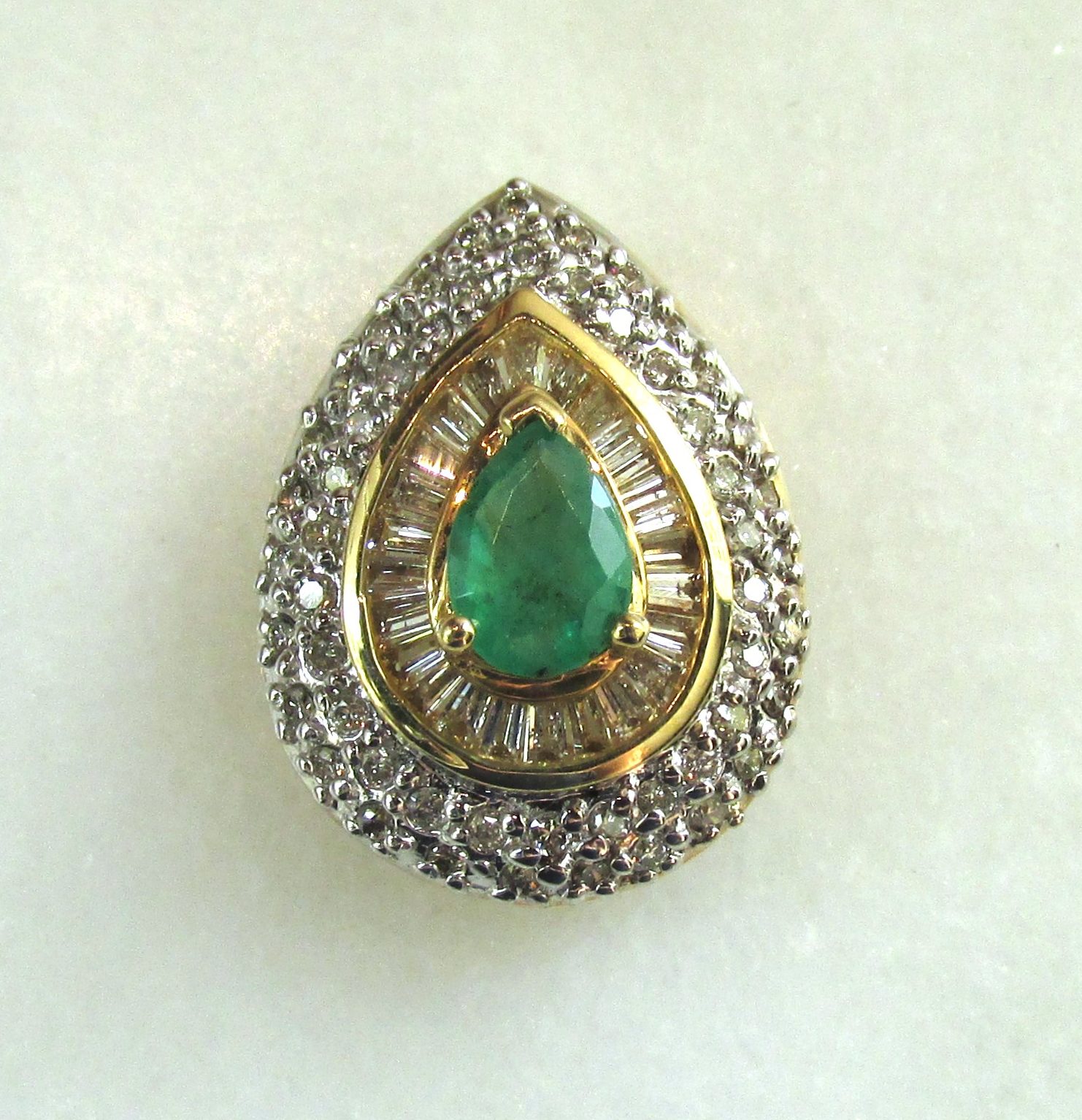 14K Diamond & Emerald Teardrop Necklace Pendant ETC10697