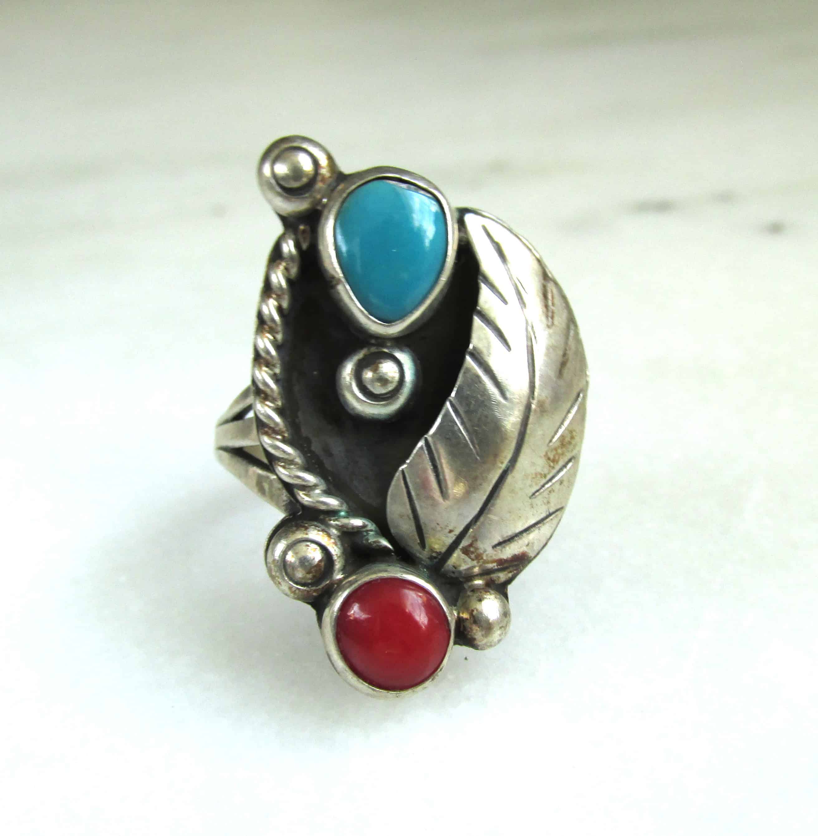 Vintage Native American Sterling Silver Turquoise & Coral Ring ETC10728