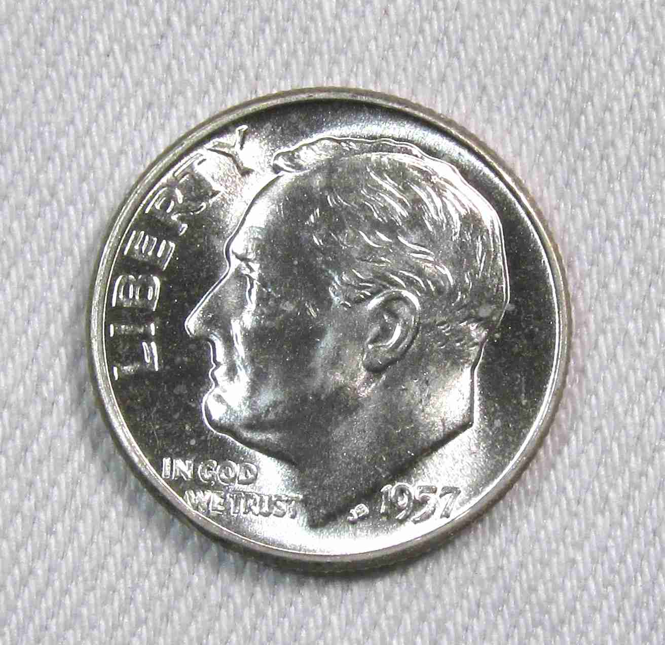 1957 Silver Roosevelt Dime Gem UNC FB Coin AT652