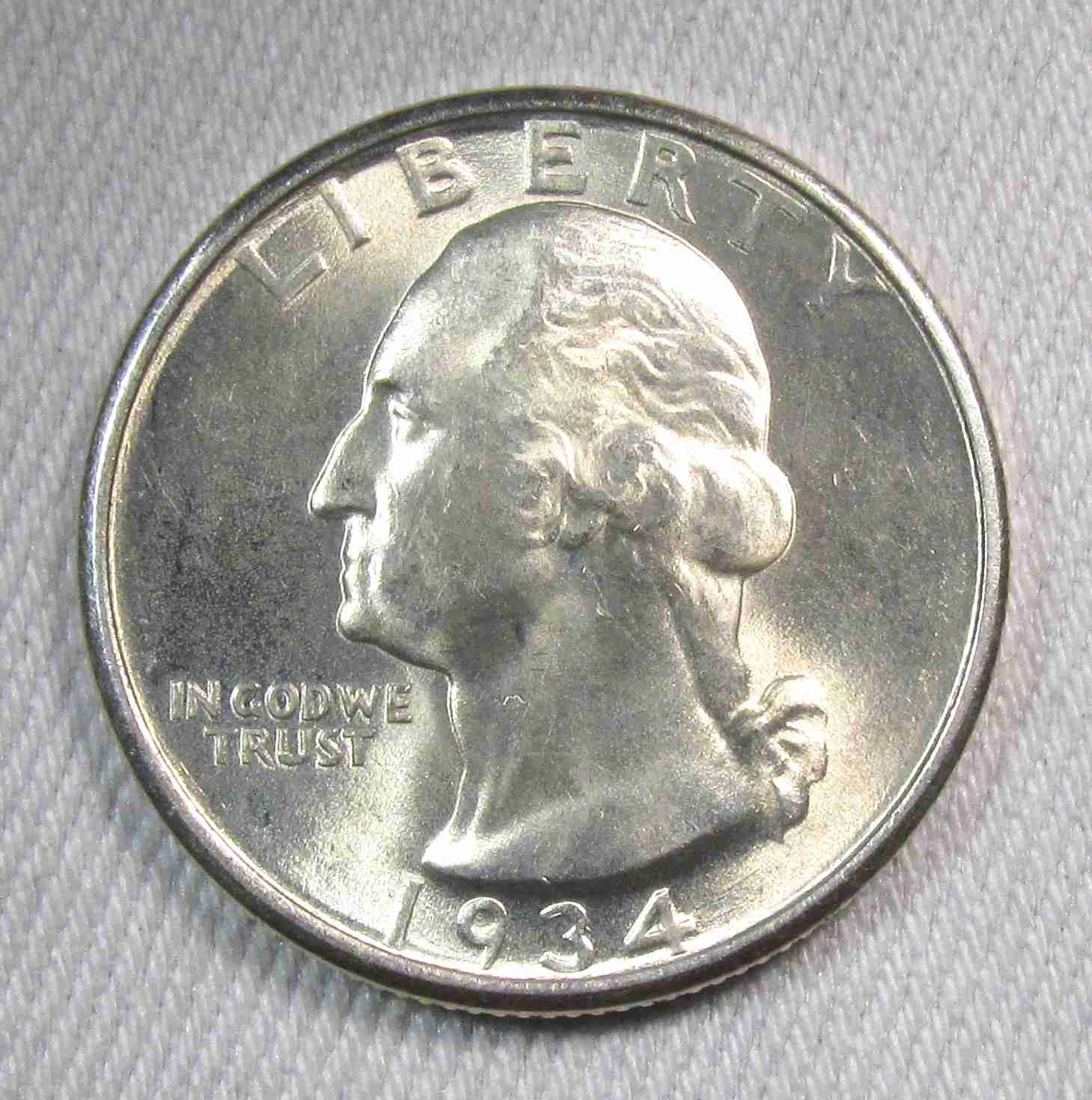 1934 Medium Motto Silver Washington Quarter VCH UNC Coin AT763