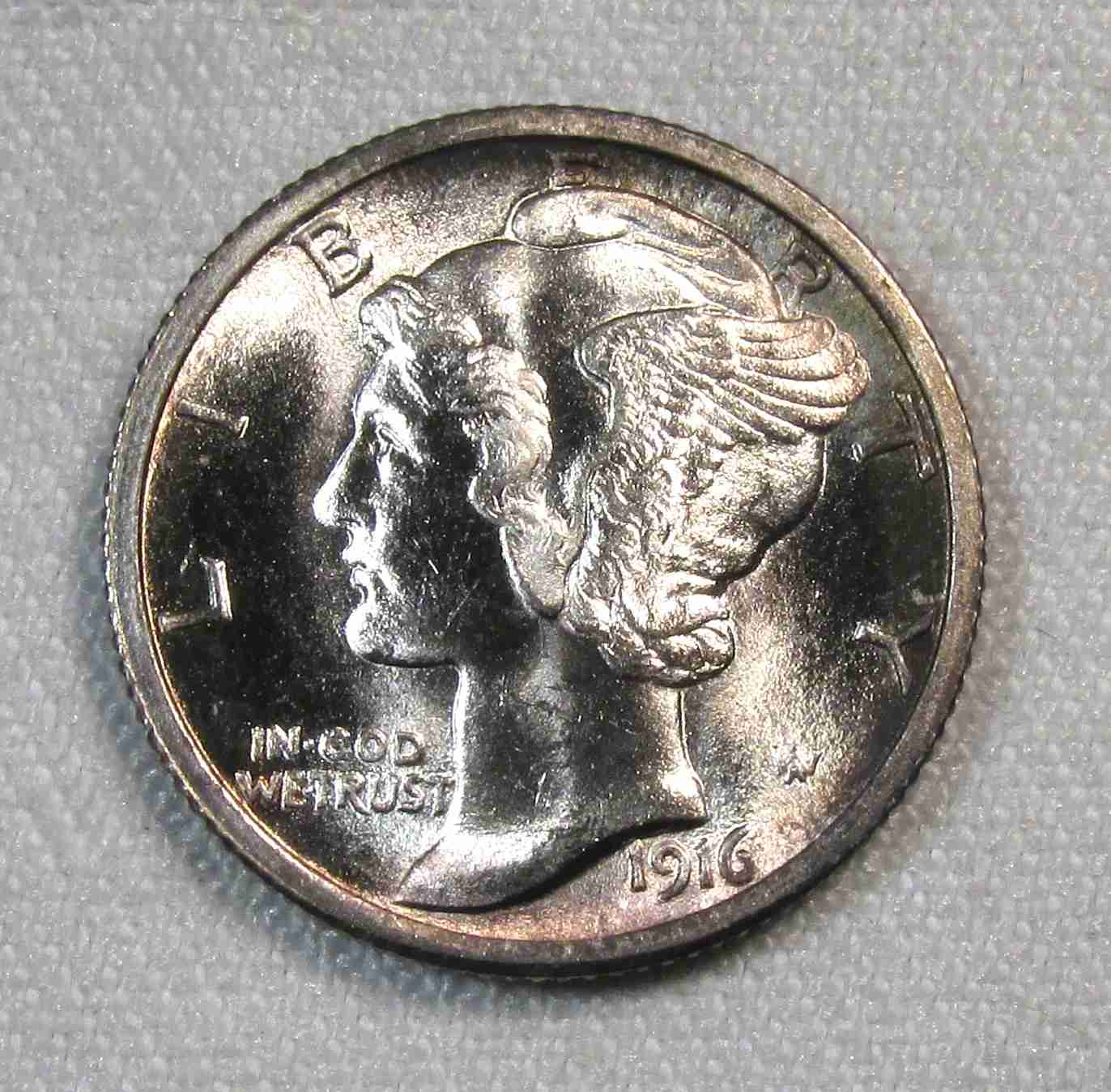 1916 Silver Mercury Dime VCH+ UNC Full Bands Coin AU141
