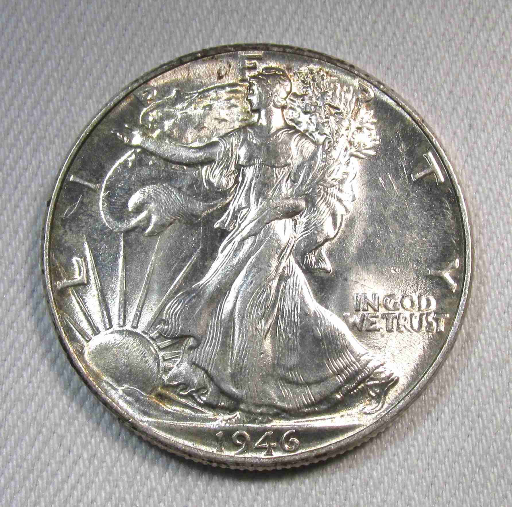 1946 Silver Walking Liberty Half Dollar UNC Coin AU532