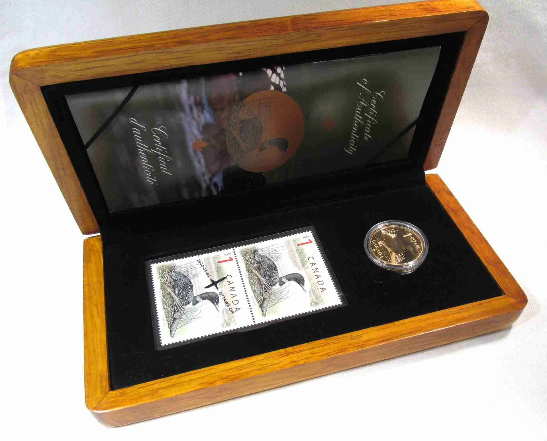 2004 Canada "The Elusive Loon" $1 Coin & Stamp Set in OGP AU562