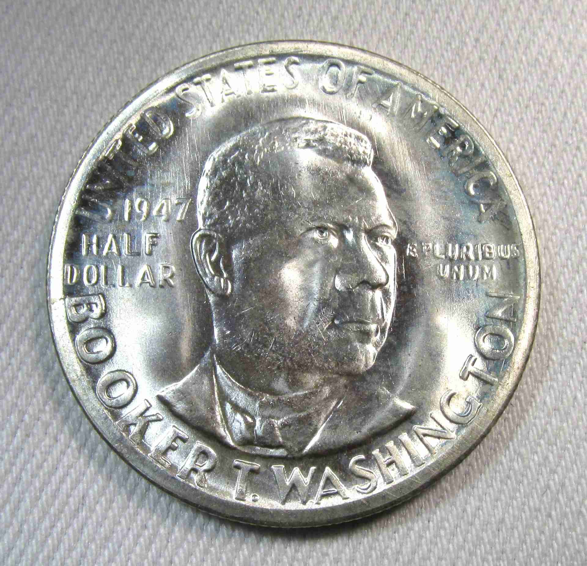1947-S Booker T. Washington Commemorative Silver Half Dollar VCH UNC Coin AU586