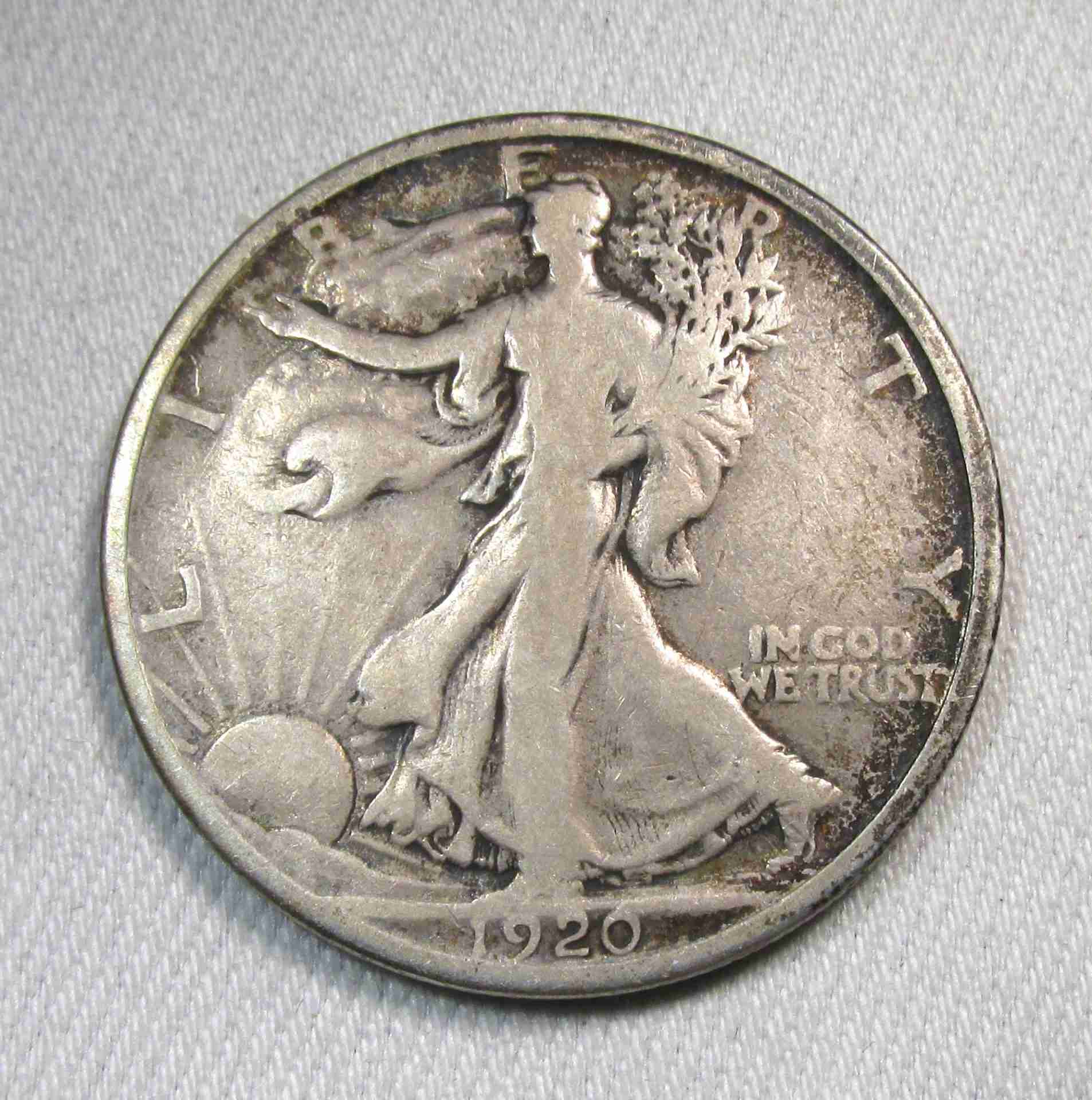 1920-D Silver Walking Liberty Half Dollar VG Coin AU622